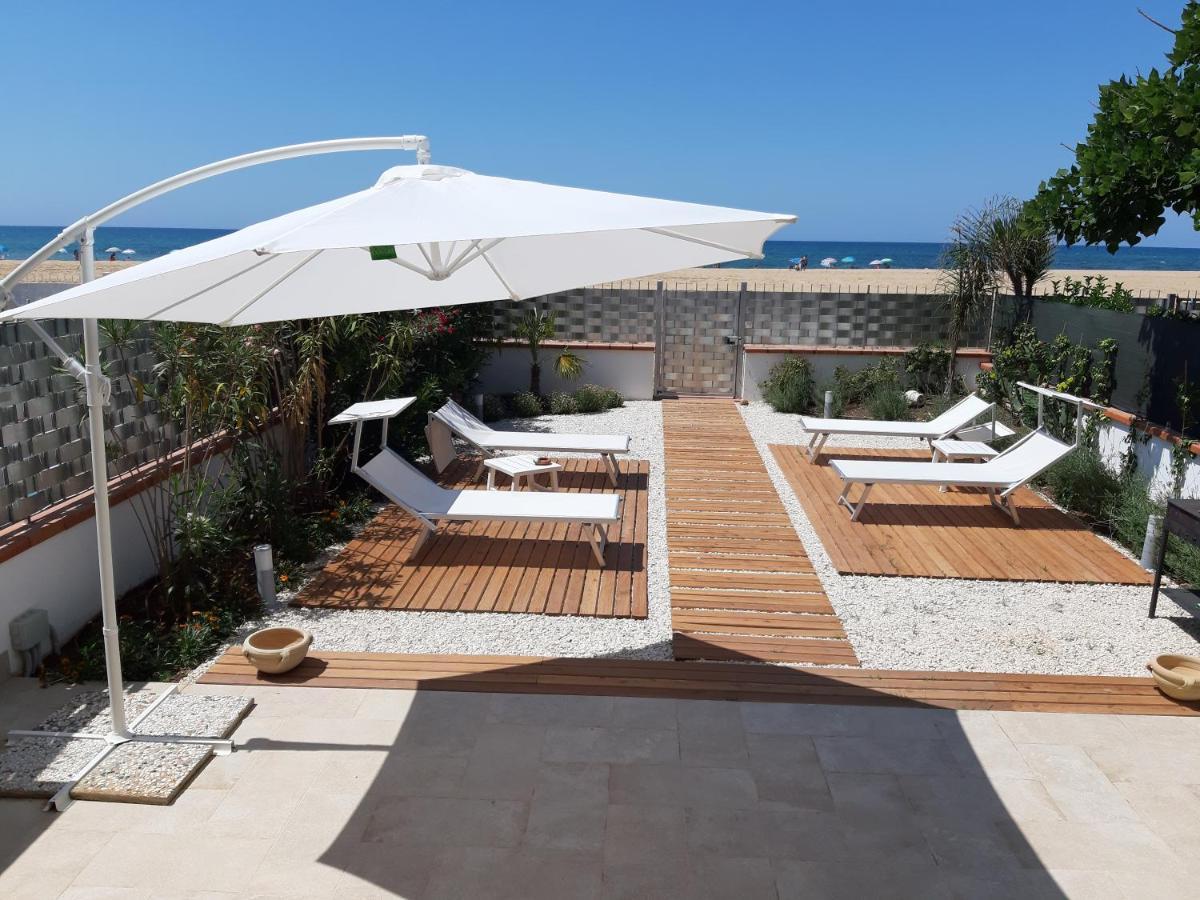 Doride Appartamento Sulla Spiaggia Balestrate Bagian luar foto