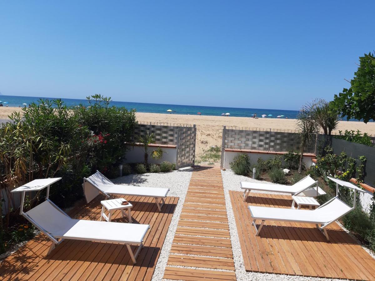Doride Appartamento Sulla Spiaggia Balestrate Bagian luar foto